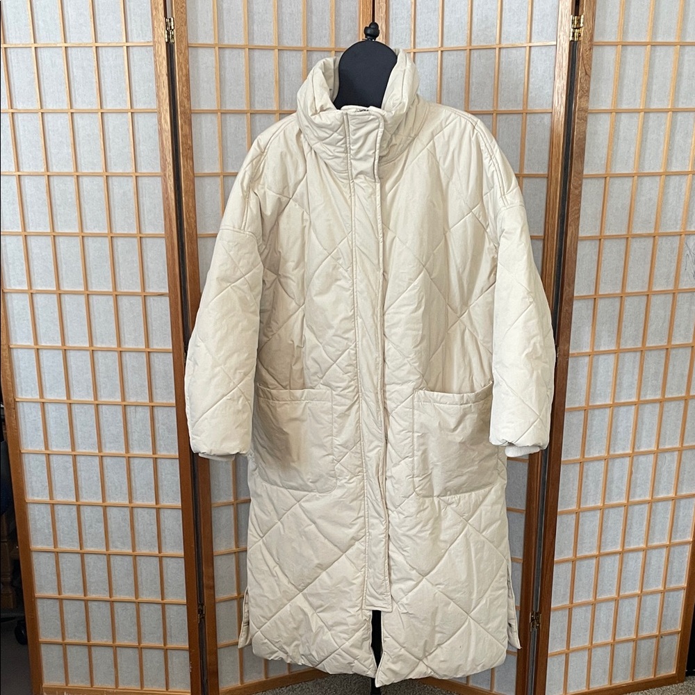 H&M Cream Long Oversized  Quilted Coat